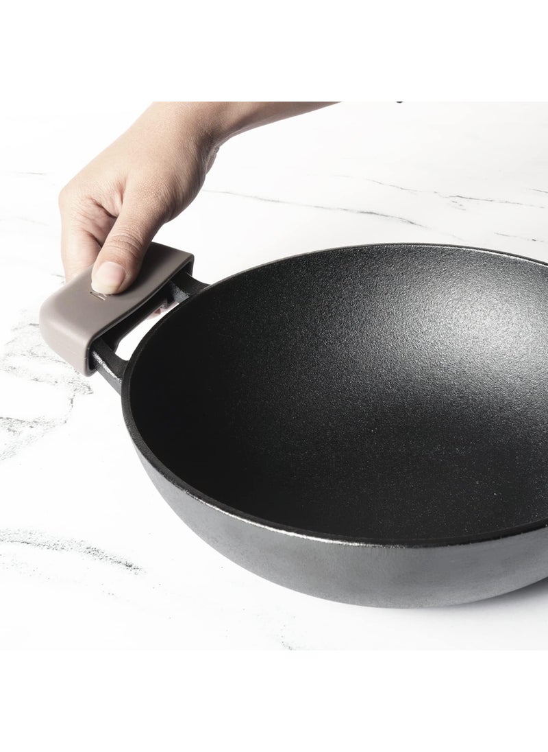 Meyer Cast Iron Skillet Silicone 2 Piece Hot Handle Holder | Frying Pan Holder | Iron Kadai Handle Holder | Grip Cover for Cast Iron Skillet | Heat Resistant Pot Holder for Cast Iron Cookware, Brown