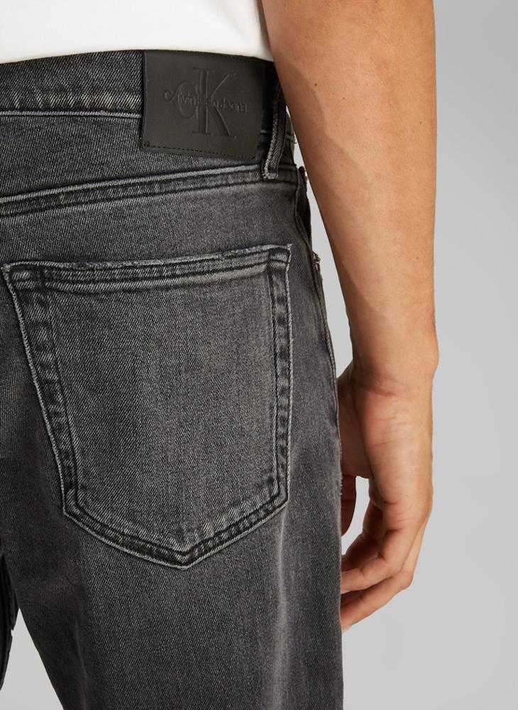 Straight Slim Jeans