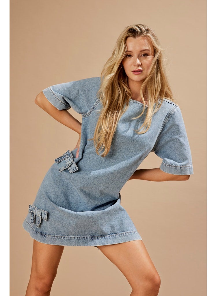 Crew Neck Bow Detail Dress