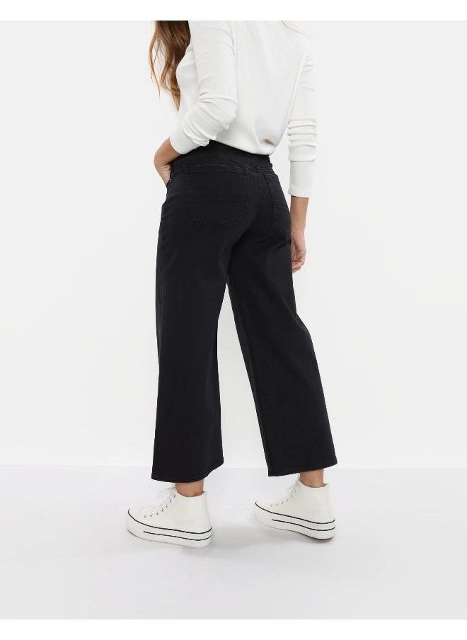 AE Strigid '90s Wide Leg Crop Jean