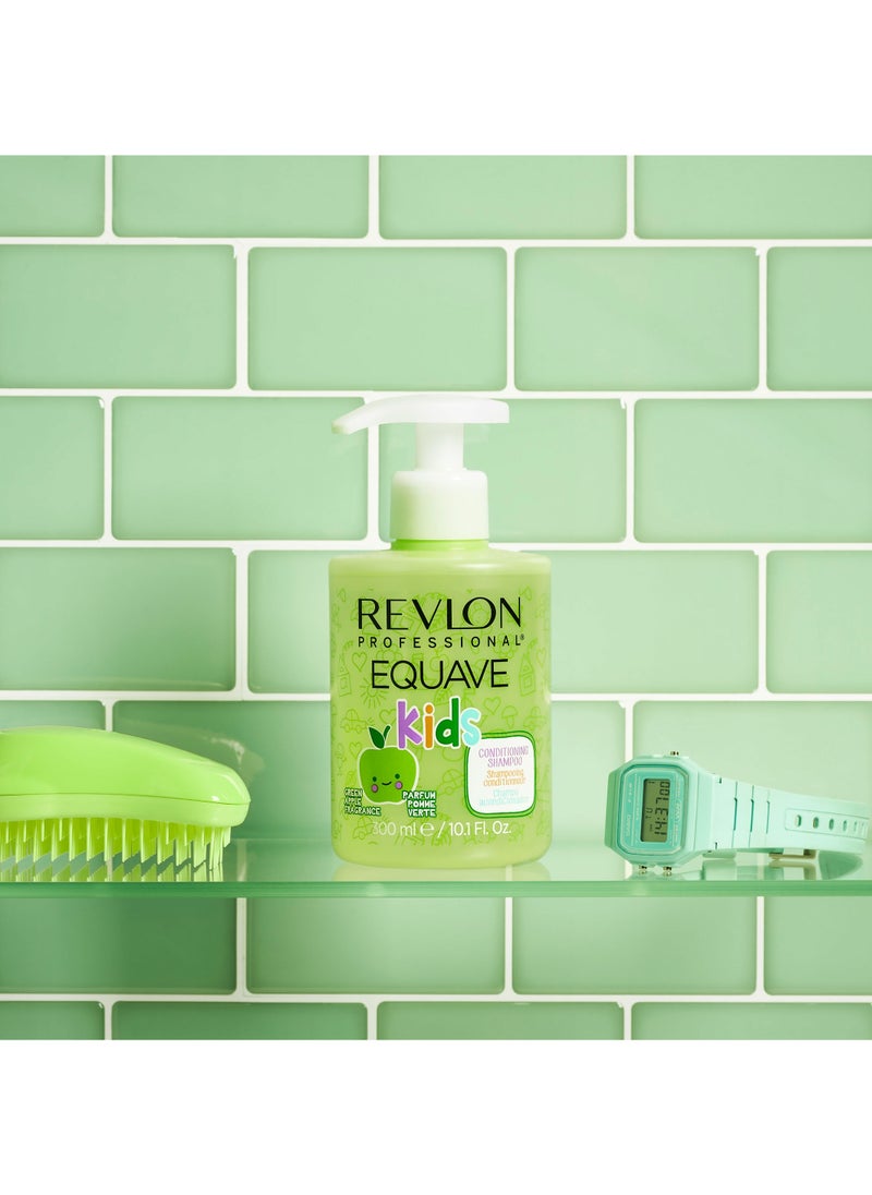 Revlon Professional Equave Kids Conditioning Shampoo, 300ml – Sulphate-Free Formula with Green Apple Fragrance, Gentle Hair Care for Kids, Detangling & Moisturizing