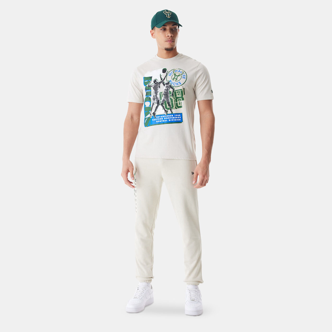 Men's NBA Milwaukee Bucks Player Graphic T-Shirt