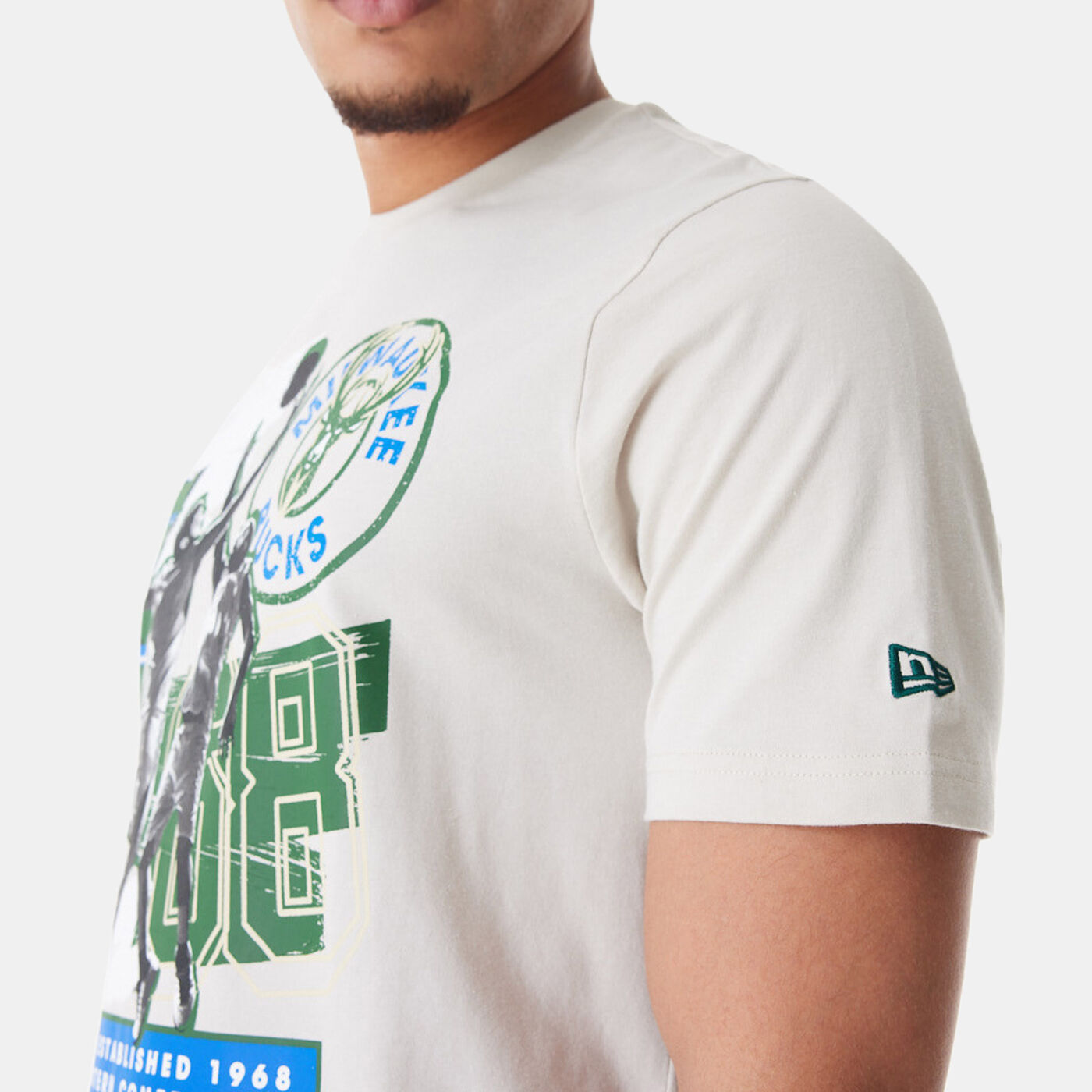Men's NBA Milwaukee Bucks Player Graphic T-Shirt