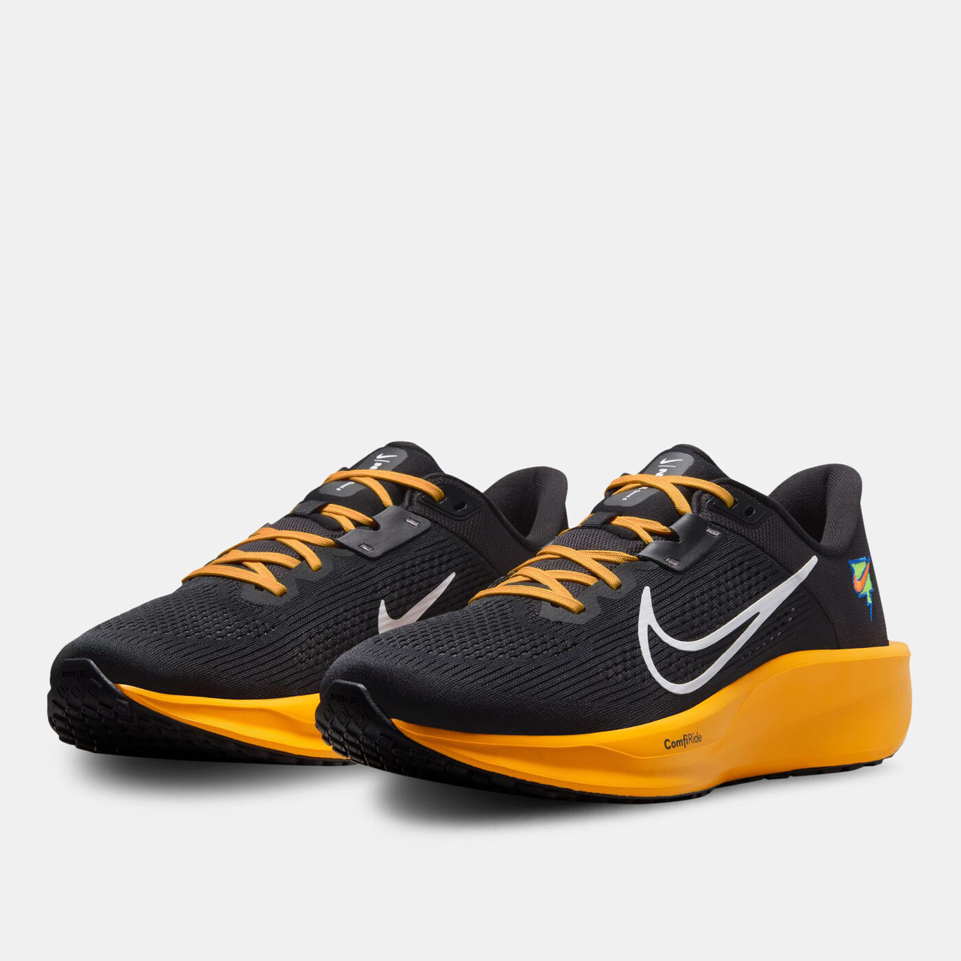 Men's Quest 6 Road Running Shoes