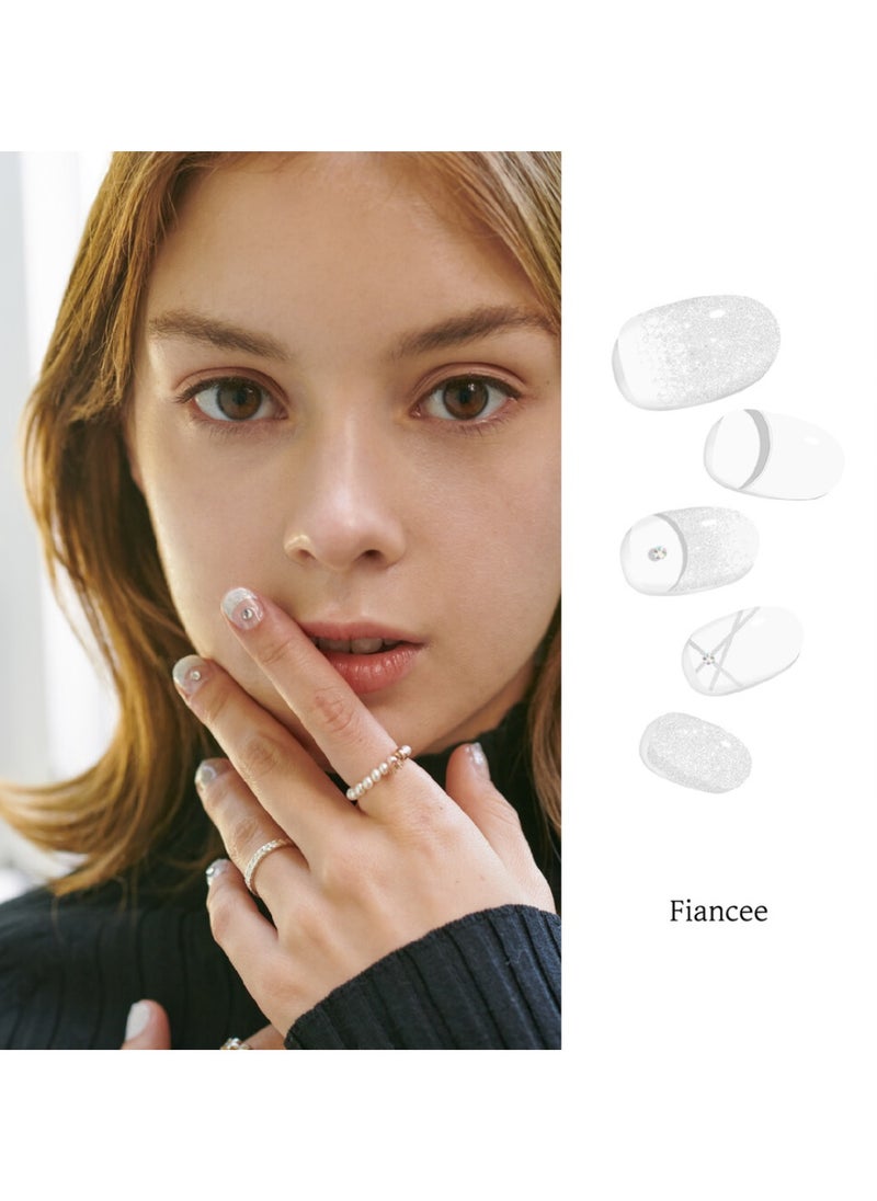 Fiancée Korean 32 Nail Gel Strips with Swarovski Crystals – Elegant, Long-Lasting Manicure