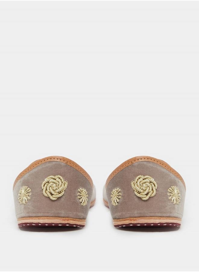Ethnic Embellished Flat Shoes