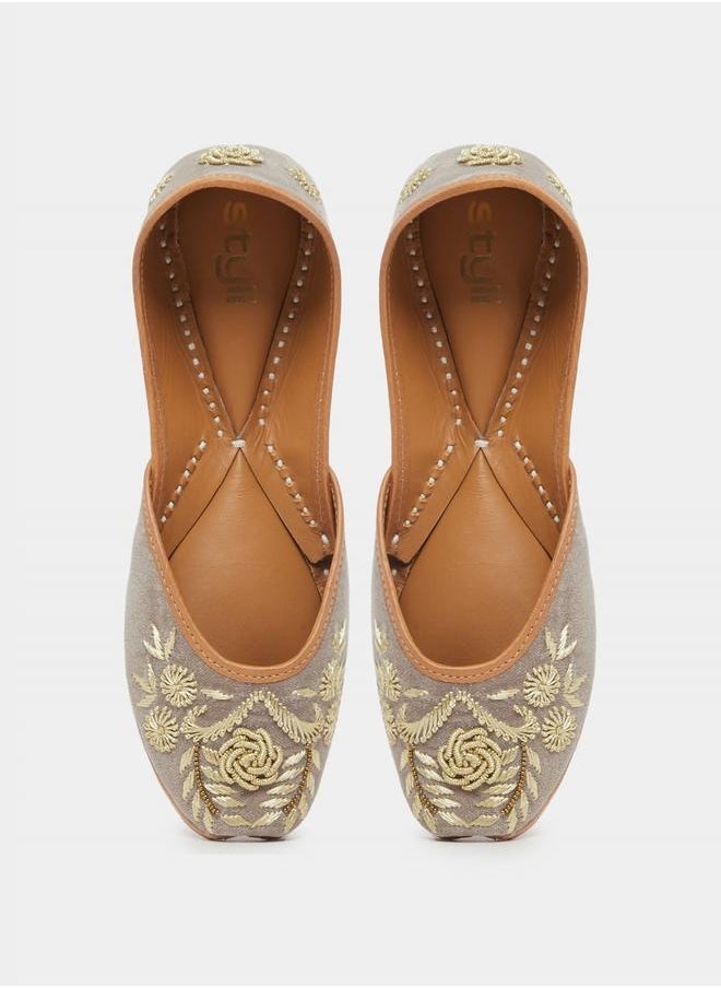 Ethnic Embellished Flat Shoes