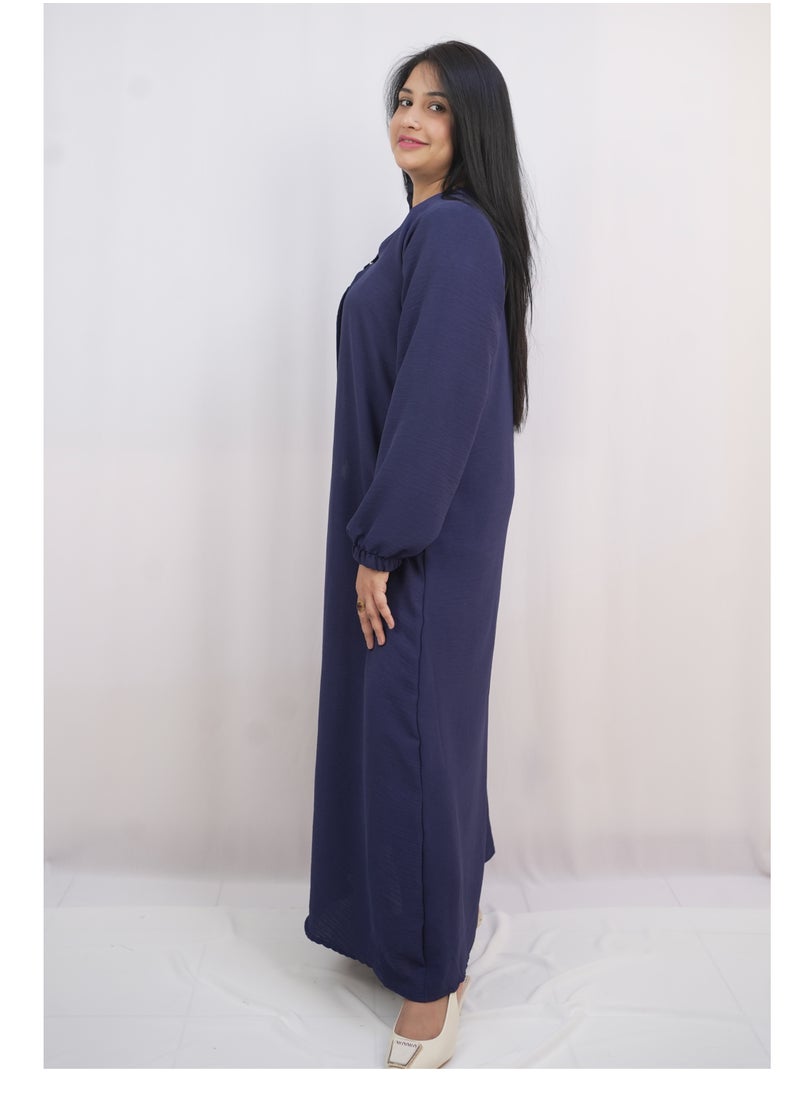 Arabian Open Abaya of Stylish Cey Fabric with One-Button Closure
