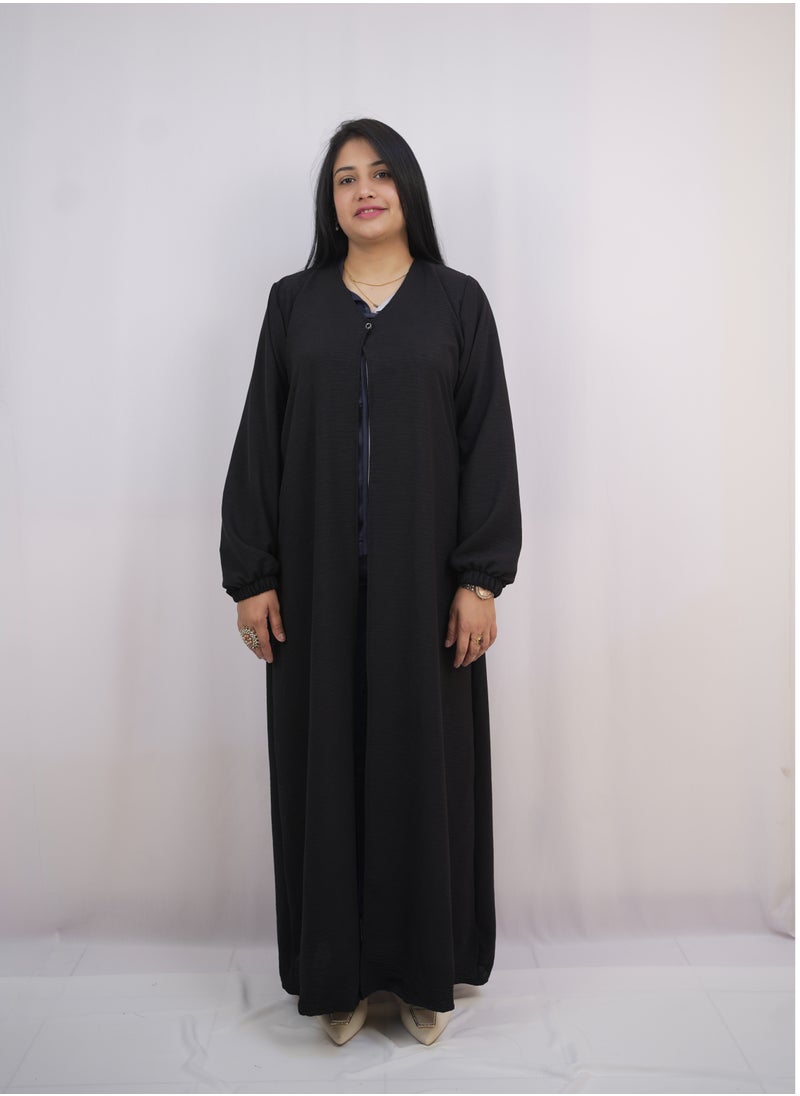 Arabian Open Abaya of Stylish Cey Fabric with One-Button Closure