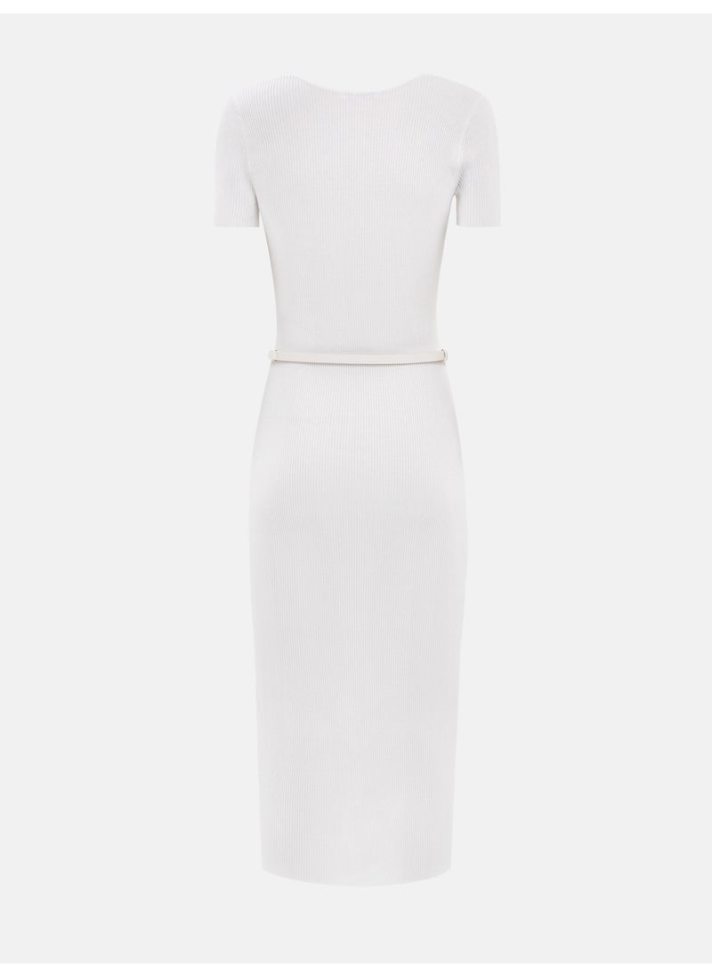 Knitted midi dress with buttons at the front and matching belt
