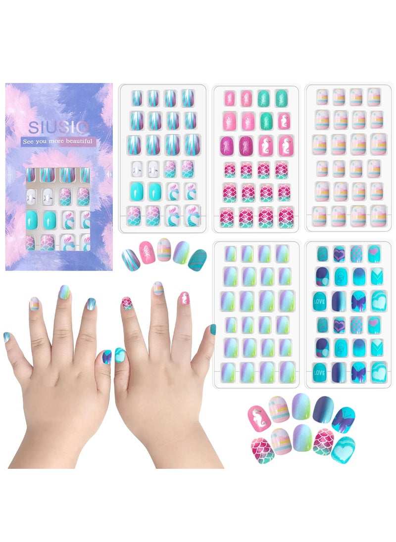 SIUSIO 120Pcs 5 Pack Children Acrylic Fake Nails Press on Pre-glue Full Cover Glitter Gradient Color Short False Nail Art Kits Sets Great Christmas Gift for Kids Little Girls - Mermaid Beach