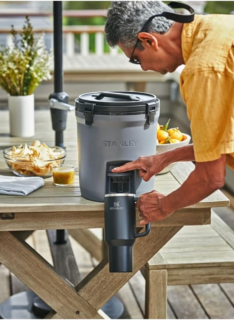 Stanley Quencher H2.0 FlowState Stainless Steel Vacuum Insulated Tumbler with Lid and Straw for Water - Coffee Cup - 40oz Stainless Steel Coffee Mug