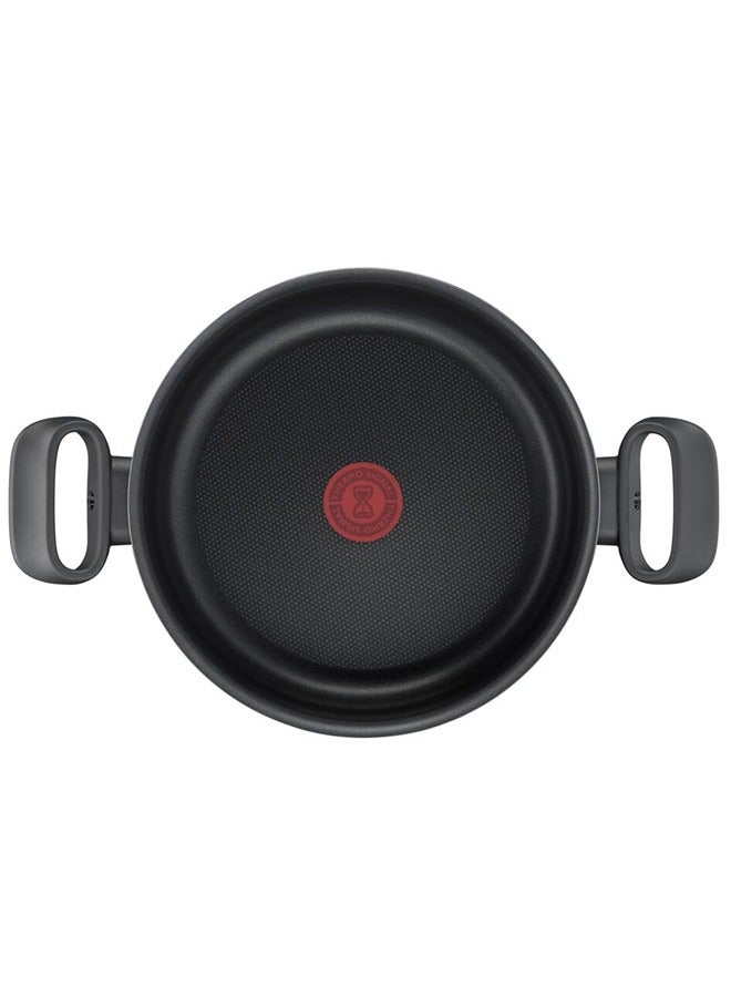 Cookware Set of 8 Pieces  100% Made in France  NonStick  Tempo Flame C3079082 Red 26cm