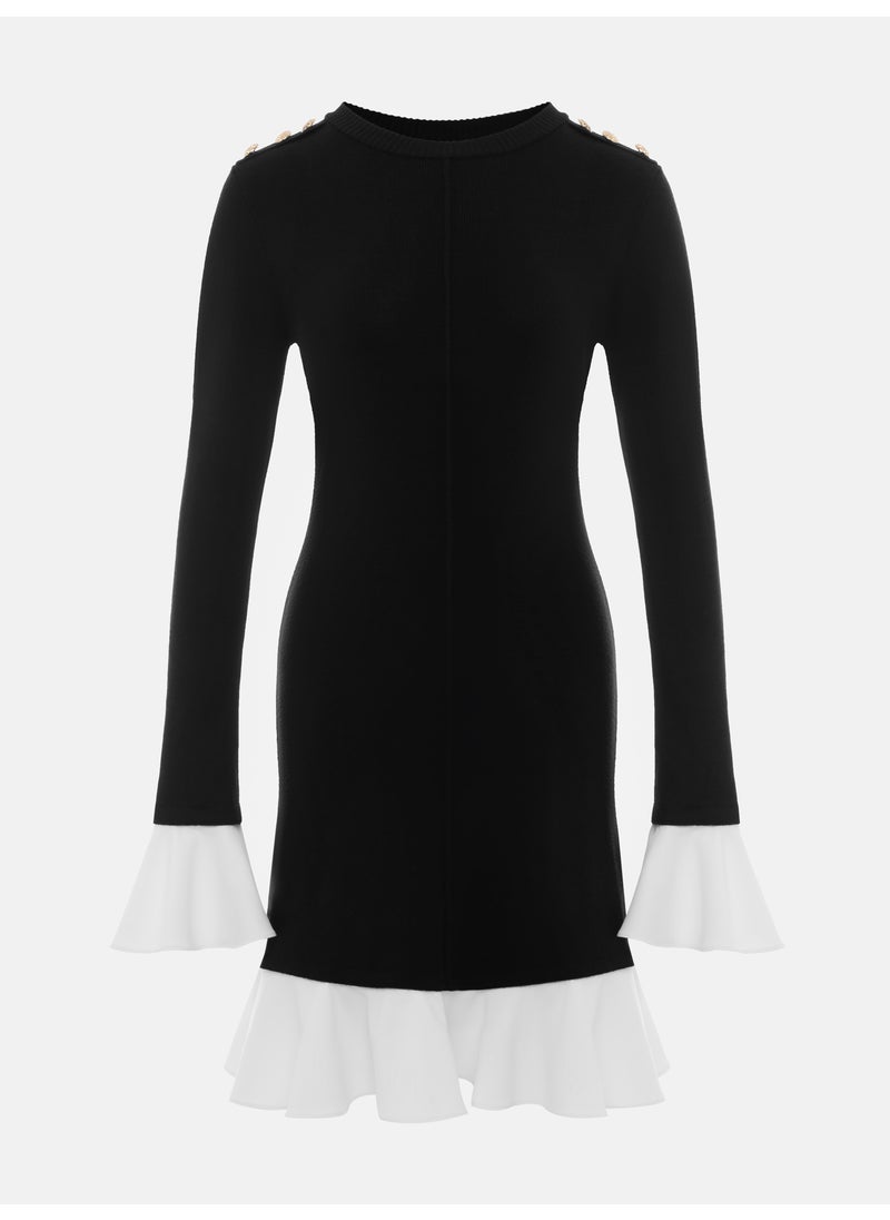 Mini knitted dress with contrasting flounces on the cuffs and skirt