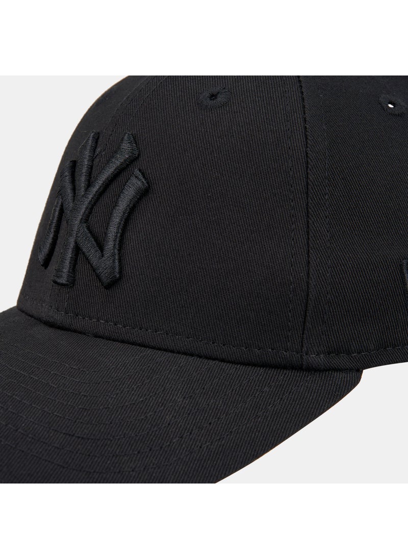 Kids' MLB New York Yankees League Essential 9FORTY Cap (Younger and Older Kids)