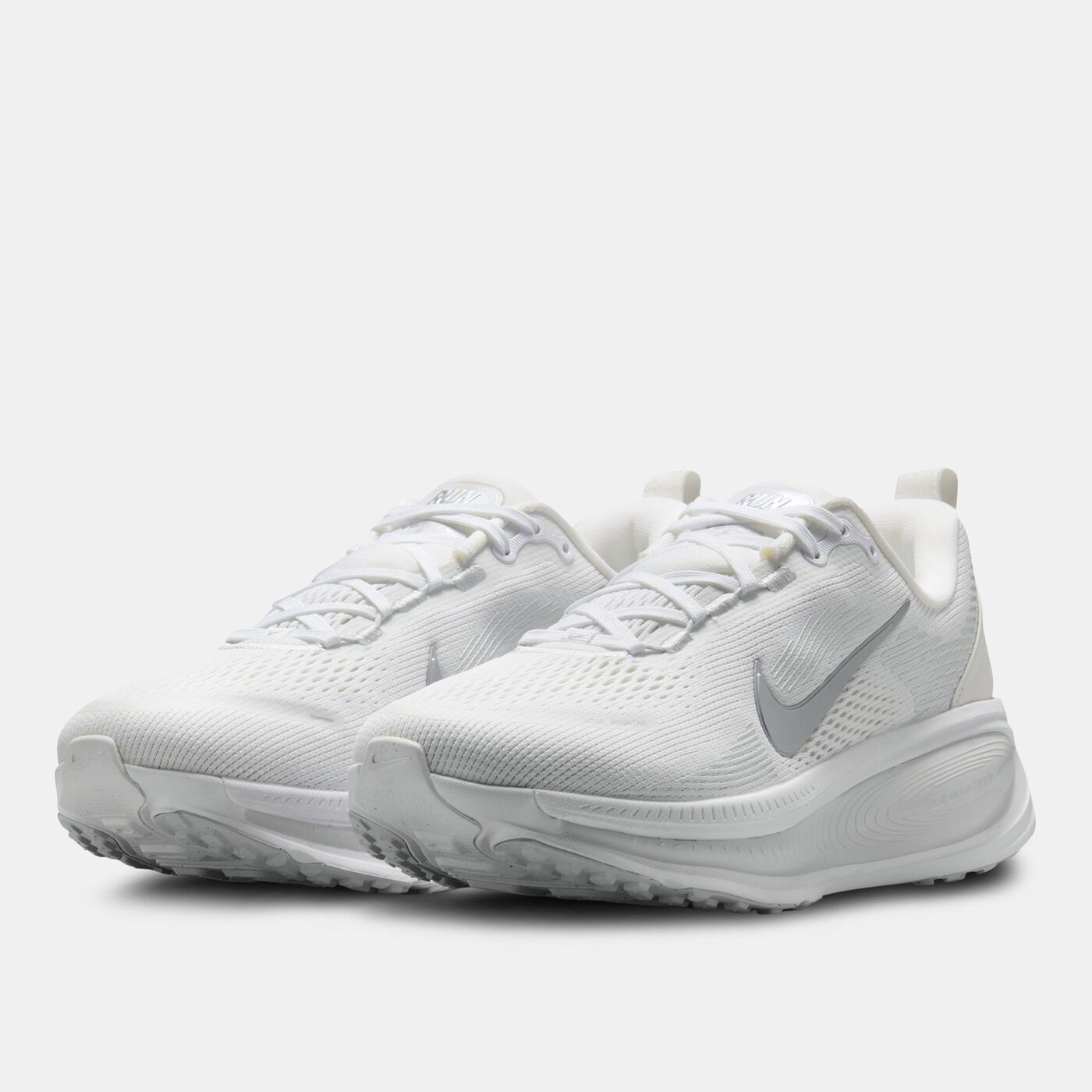 Women's Vomero 18 Road Running Shoes