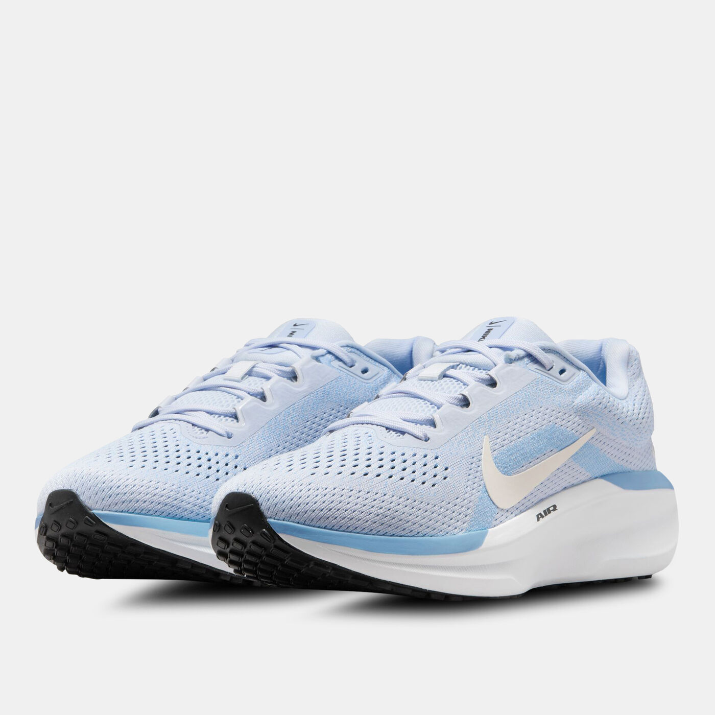 Women's Winflo 11 Road Running Shoes