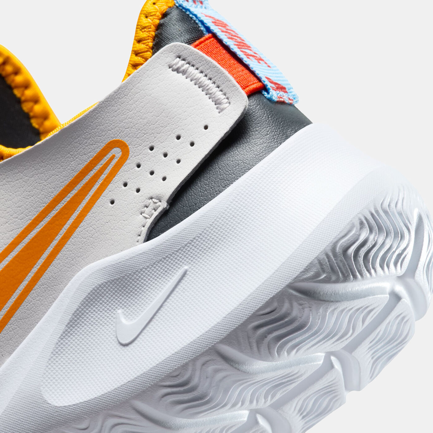 Kids' Flex Runner 3 Road Running Shoes