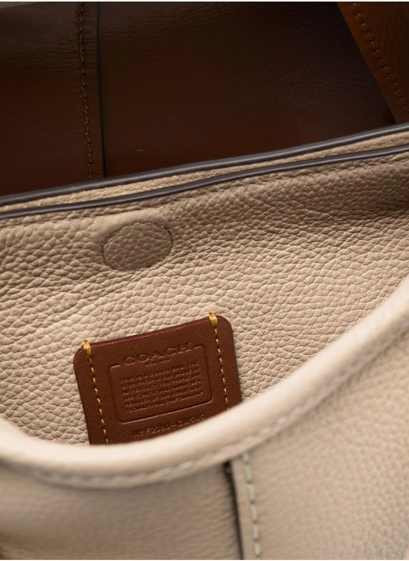 Coach LANA SHOULDER BAG 23