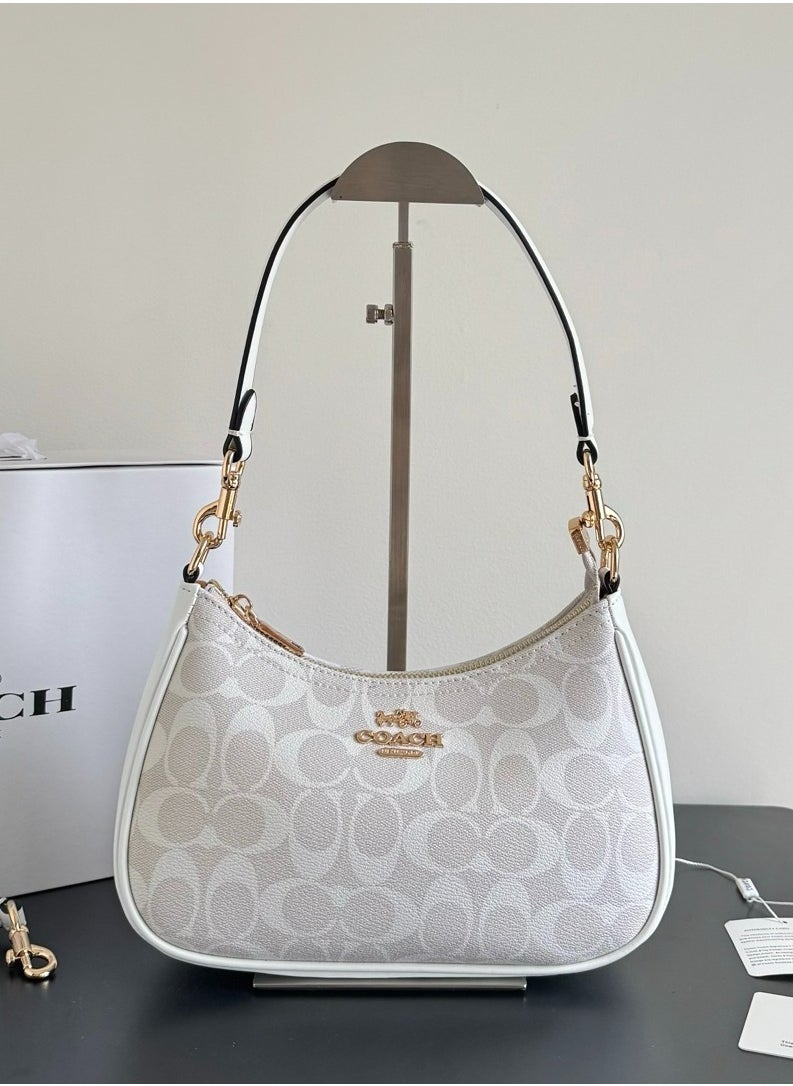 Coach Teri Hobo Bag In Signature Canvas