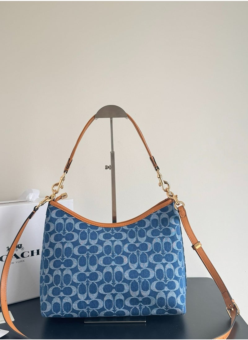 Coach Laurel Shoulder Bag In Signature Canvas