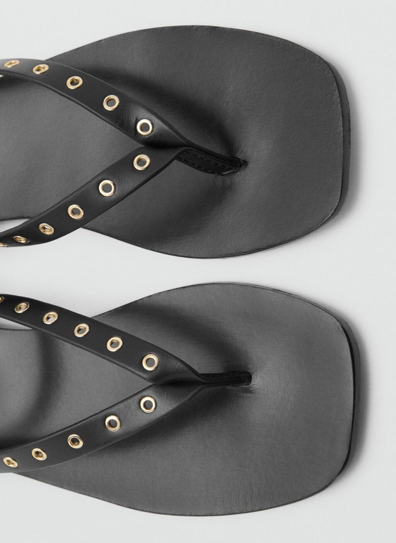 Die-Cut Straps Sandals