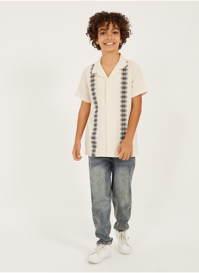 Embroidered Collared Short Sleeve Shirt