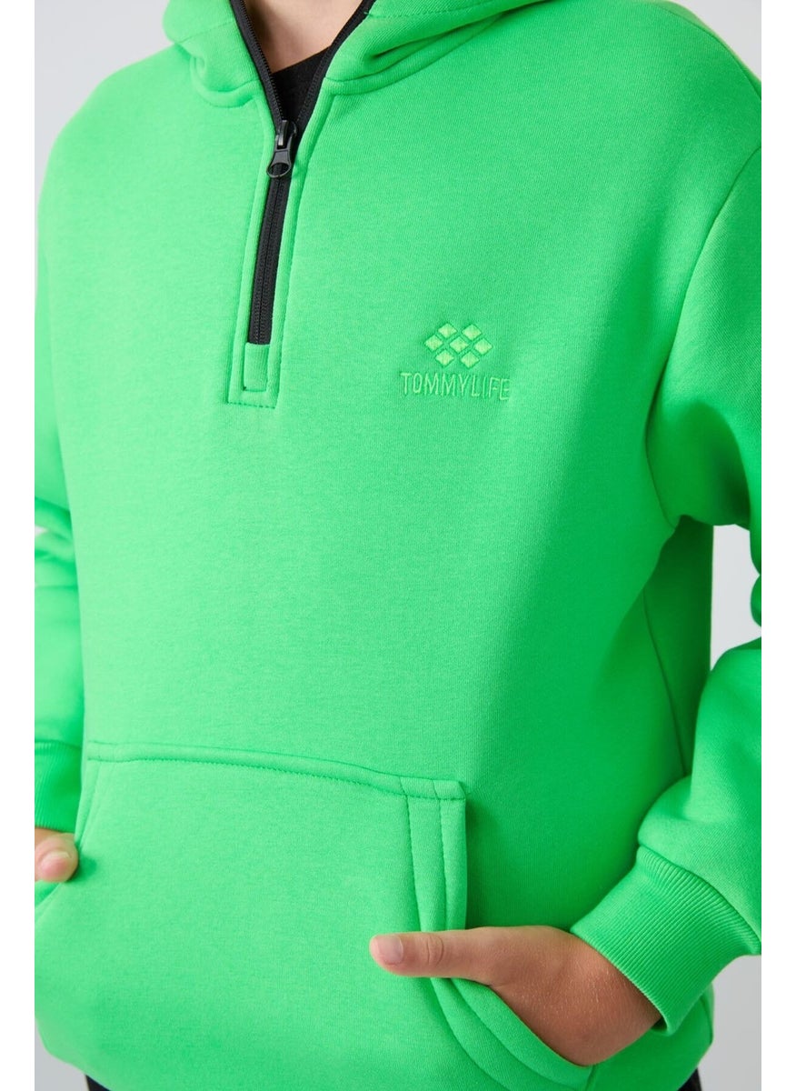 Neon Green Cotton Thick Fluffy Soft Textured Standard Fit Embroidered Boy's Sweatshirt - 11244