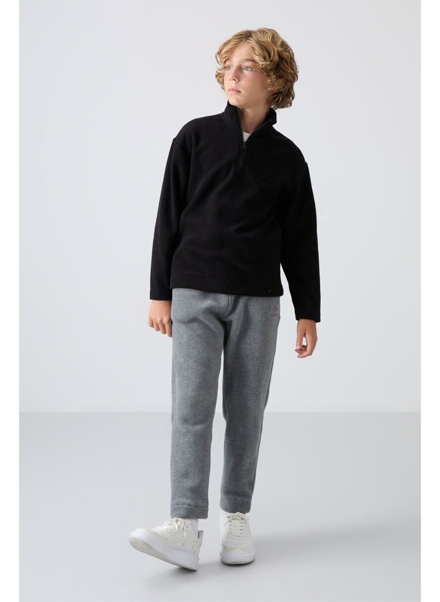 Black Thick Soft Texture Standard Fit Embroidered Polar Fleece Boy's Sweatshirt - 11221