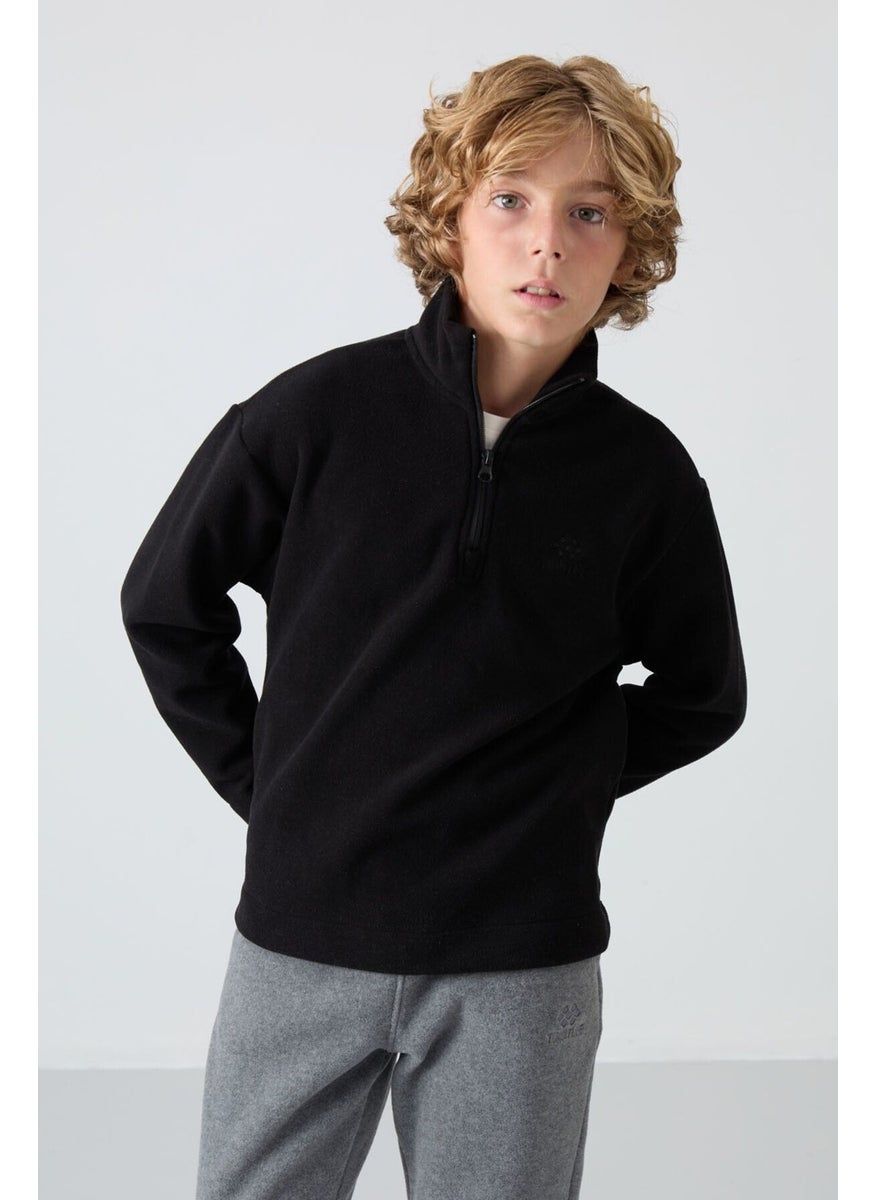 Black Thick Soft Texture Standard Fit Embroidered Polar Fleece Boy's Sweatshirt - 11221