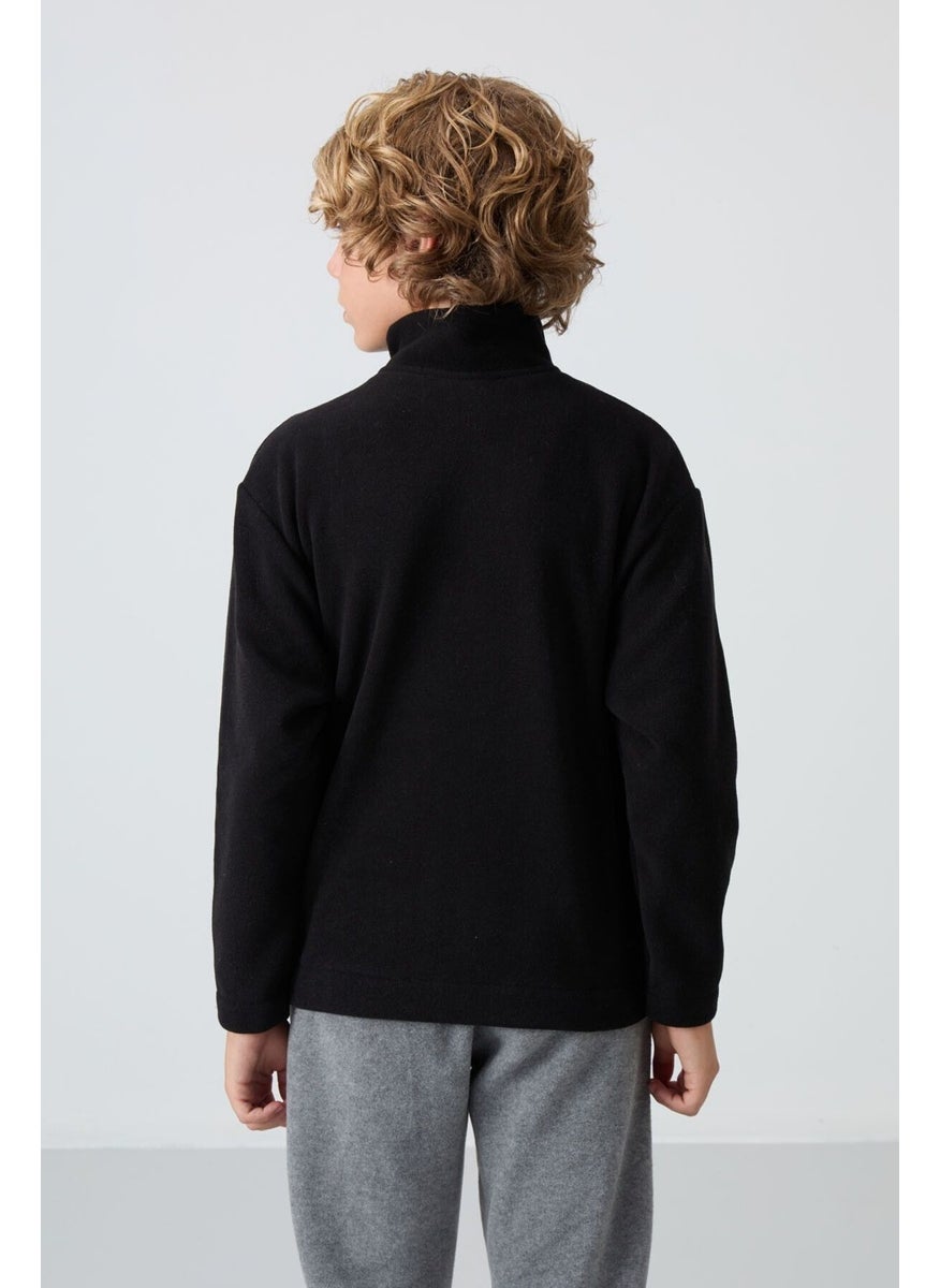 Black Thick Soft Texture Standard Fit Embroidered Polar Fleece Boy's Sweatshirt - 11221