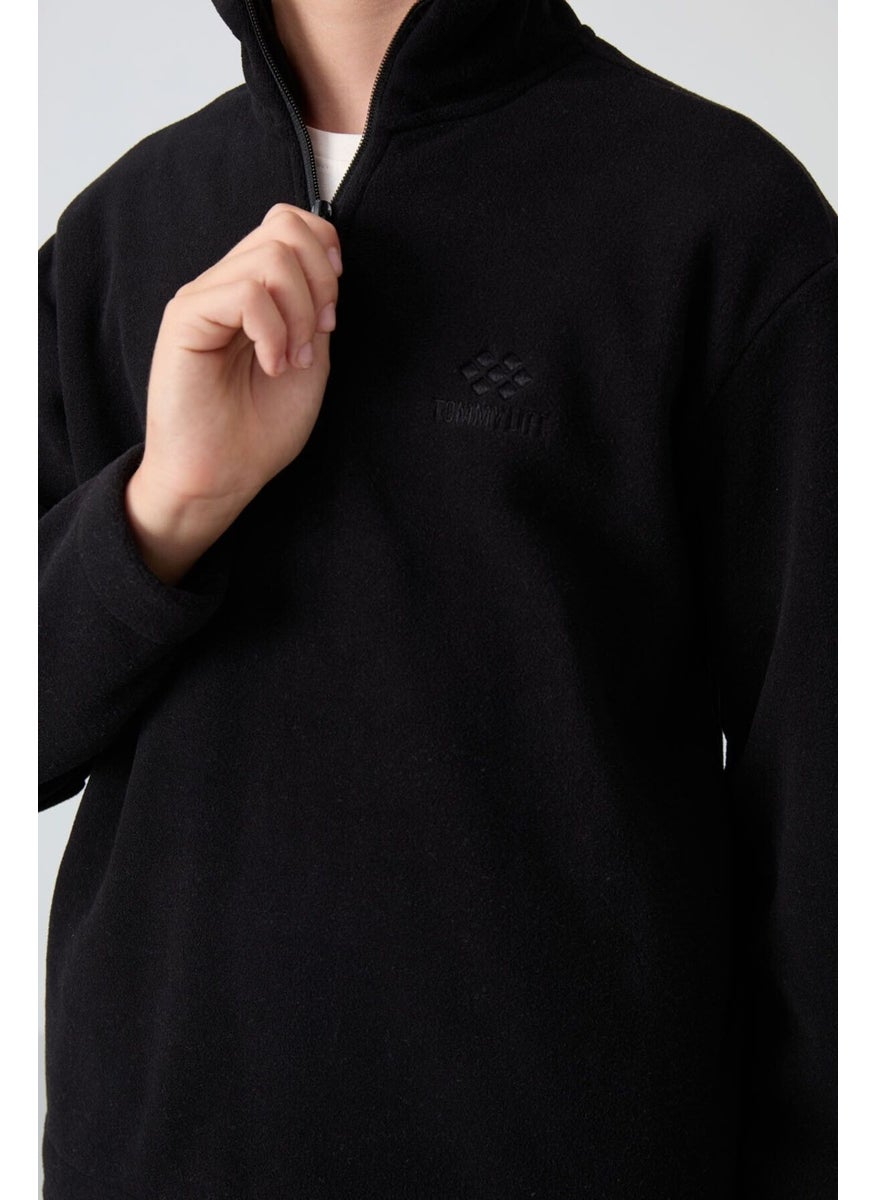 Black Thick Soft Texture Standard Fit Embroidered Polar Fleece Boy's Sweatshirt - 11221