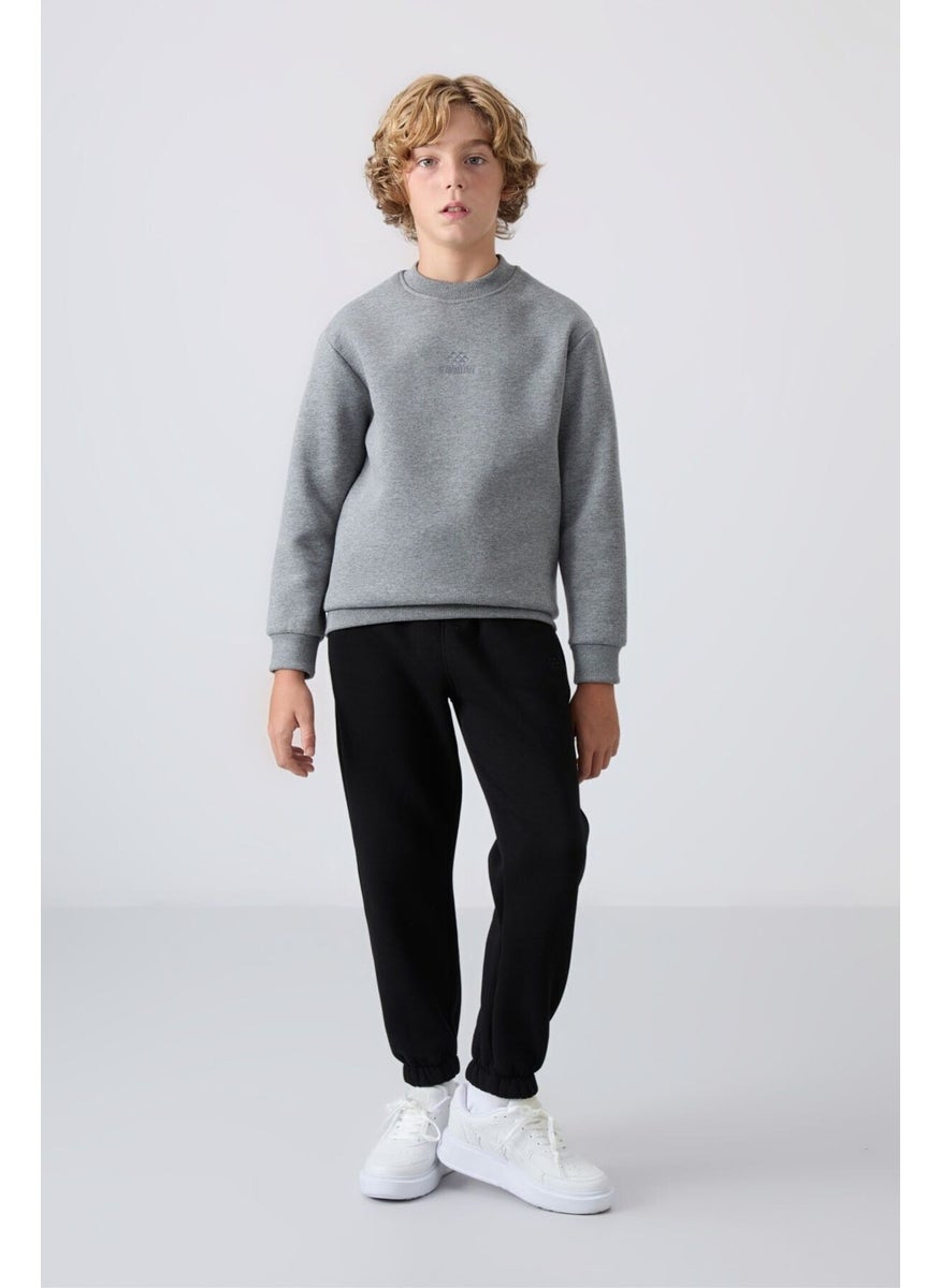 Gray Melange Cotton Thick Fluffy Soft Textured Standard Fit Embroidered Boy's Sweatshirt - 11232