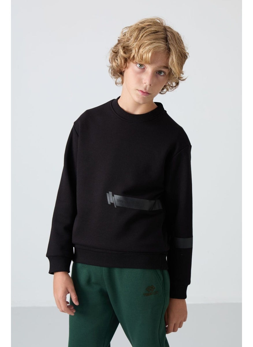 Black Cotton Thick Fluffy Soft Textured Standard Fit Printed Boy's Sweatshirt - 11238