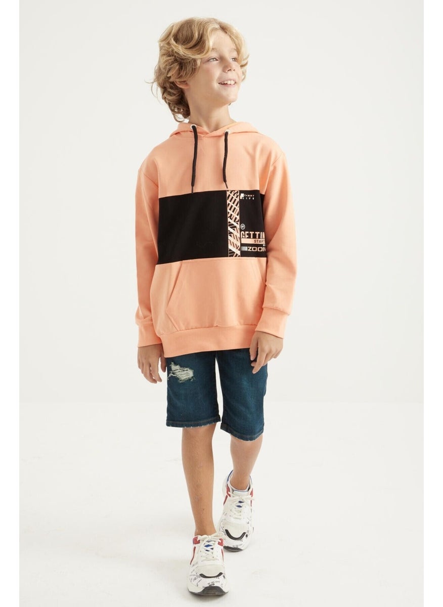 Melon Embroidered Kangaroo Pocket Hooded Standard Size Boy's Sweatshirt - 11010