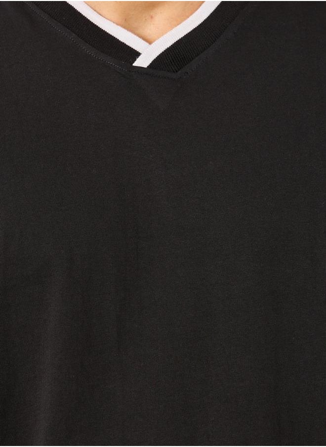 Tipped V Neck Jersey Regular Fit T-Shirt