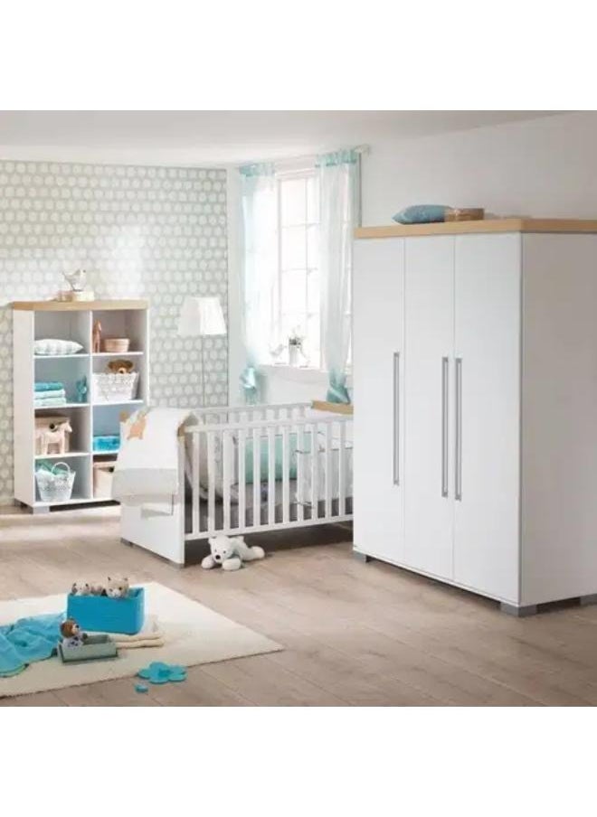 Kira Baby Cot