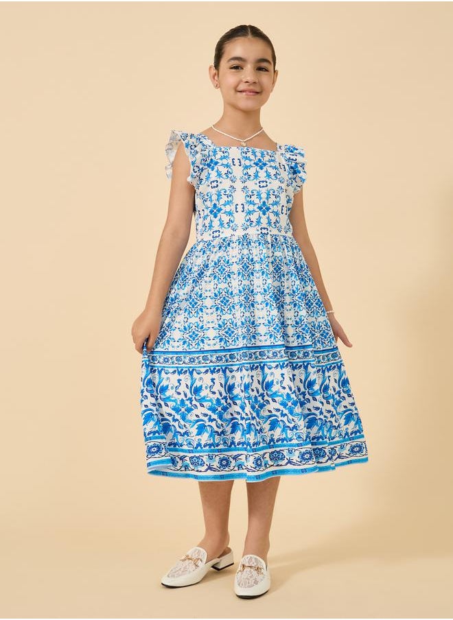 فستان بأكمام مكشكشة وطبعة شاملة