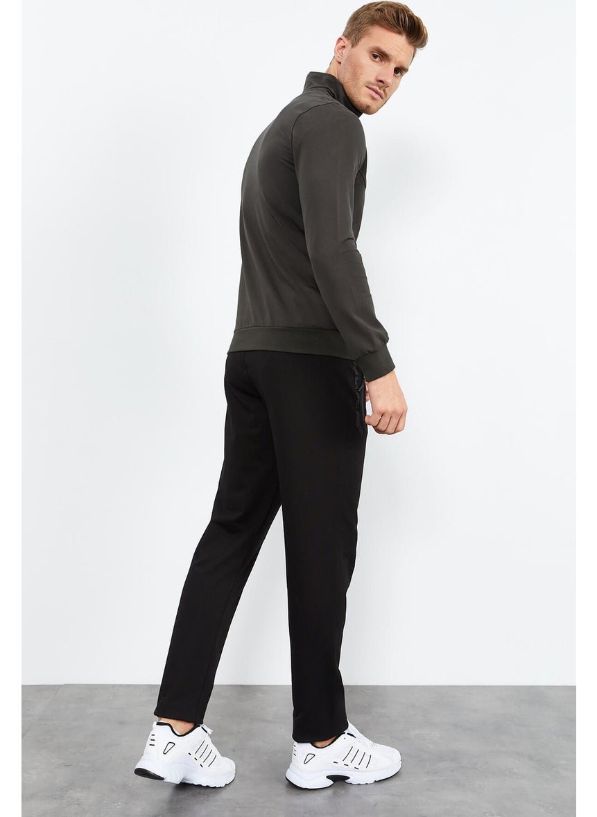 Khaki Men's Stand Collar Zippered Standard Pattern Classic Leg Tracksuit-85152