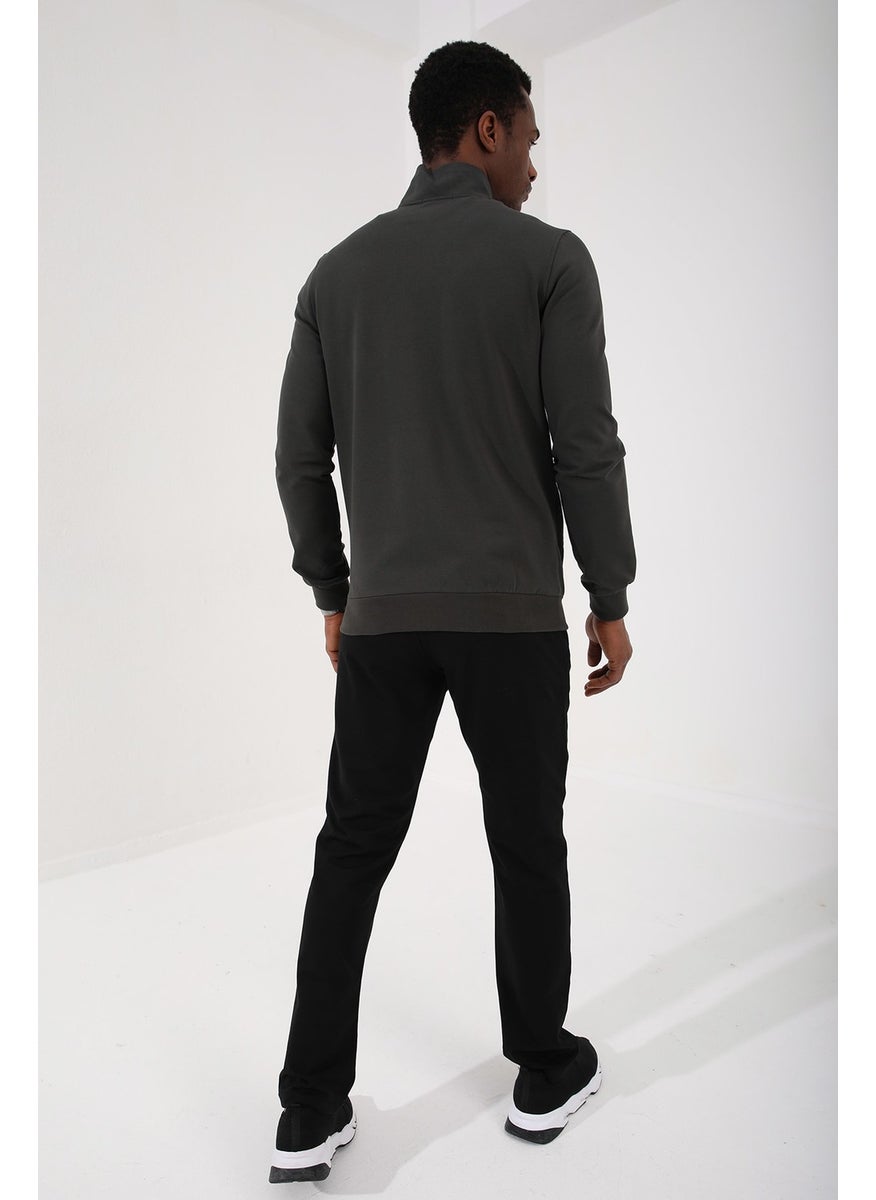 Khaki Men's Stand Collar Zippered Standard Pattern Classic Leg Tracksuit-85152