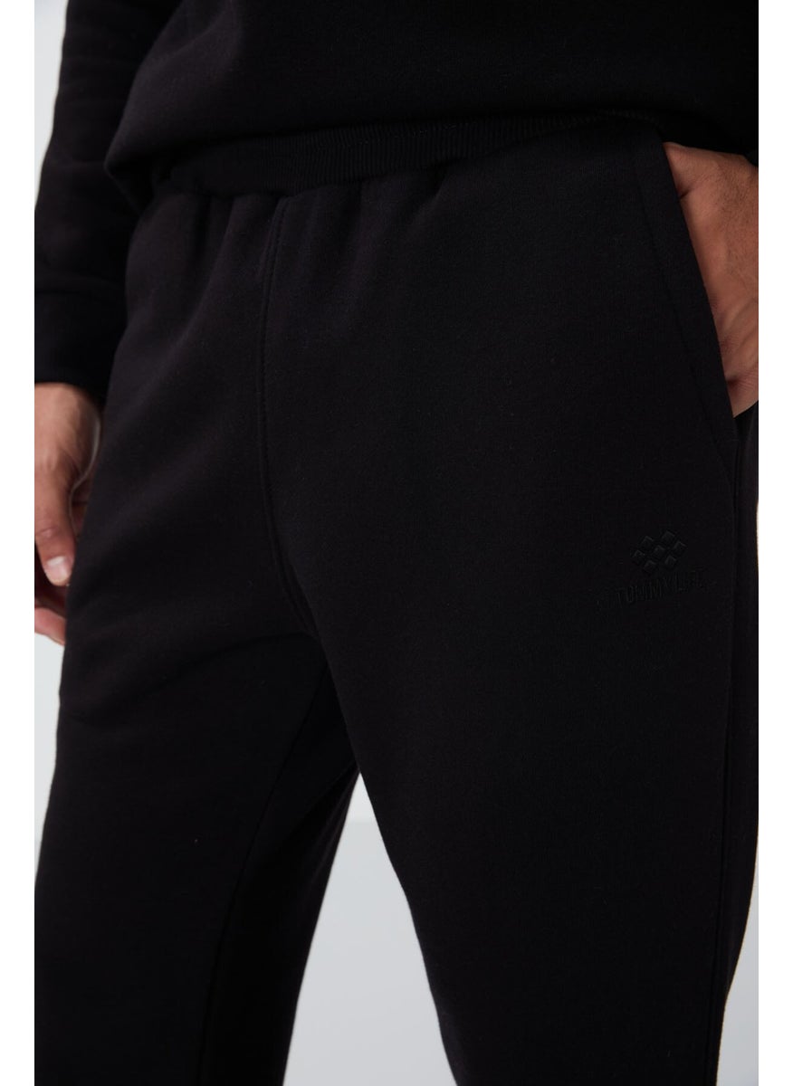 Black Cotton Thick Fluffy Soft Texture Comfort Fit Embroidered Men's Tracksuit -85265