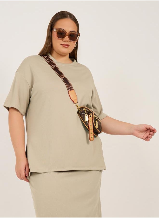Plus Size Ribbed Knit Round Neck Oversized T-Shirt