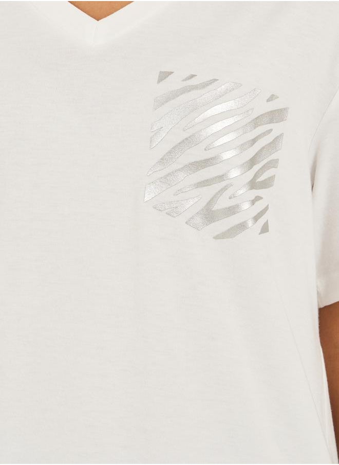 Women White Oversized Zebra Foil Print Mock Pocket T-Shirt