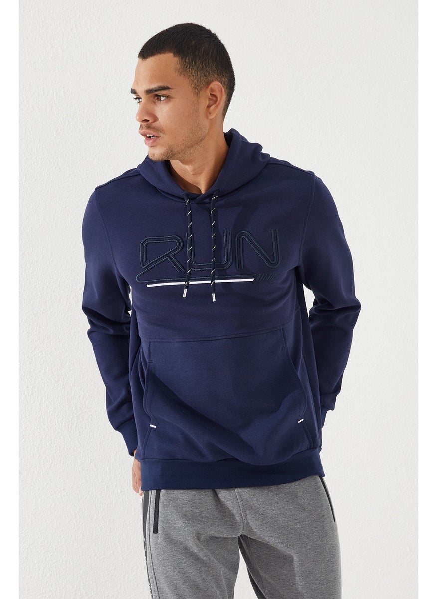Indigo Men's Text Embroidered Standard Pattern Hooded SWEATSHIRT-87887