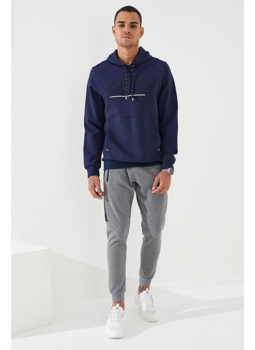 Indigo Men's Text Embroidered Standard Pattern Hooded SWEATSHIRT-87887
