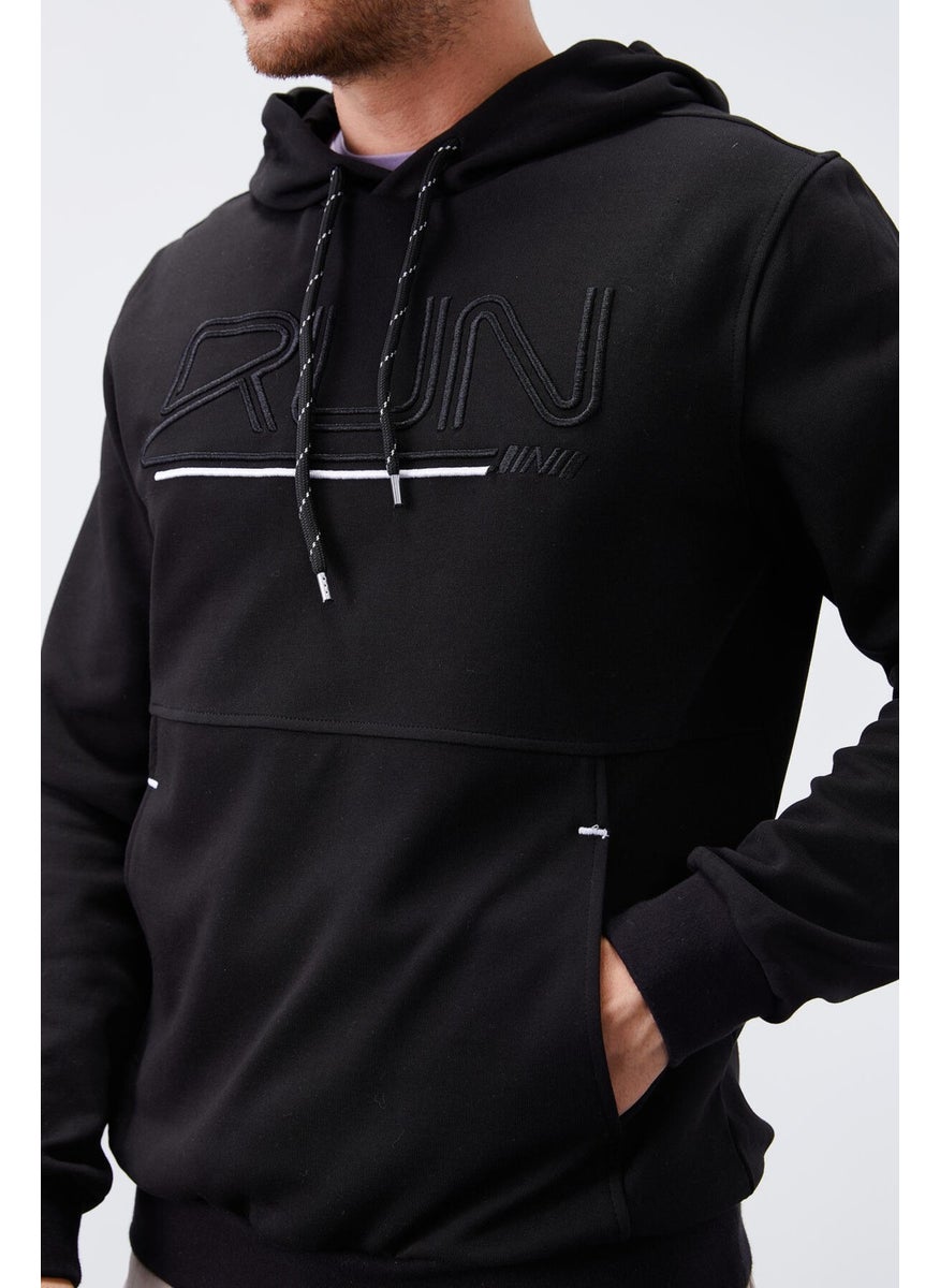 Black Men's Text Embroidered Standard Pattern Hooded SWEATSHIRT-87887