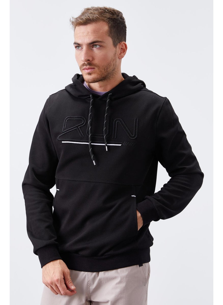 Black Men's Text Embroidered Standard Pattern Hooded SWEATSHIRT-87887