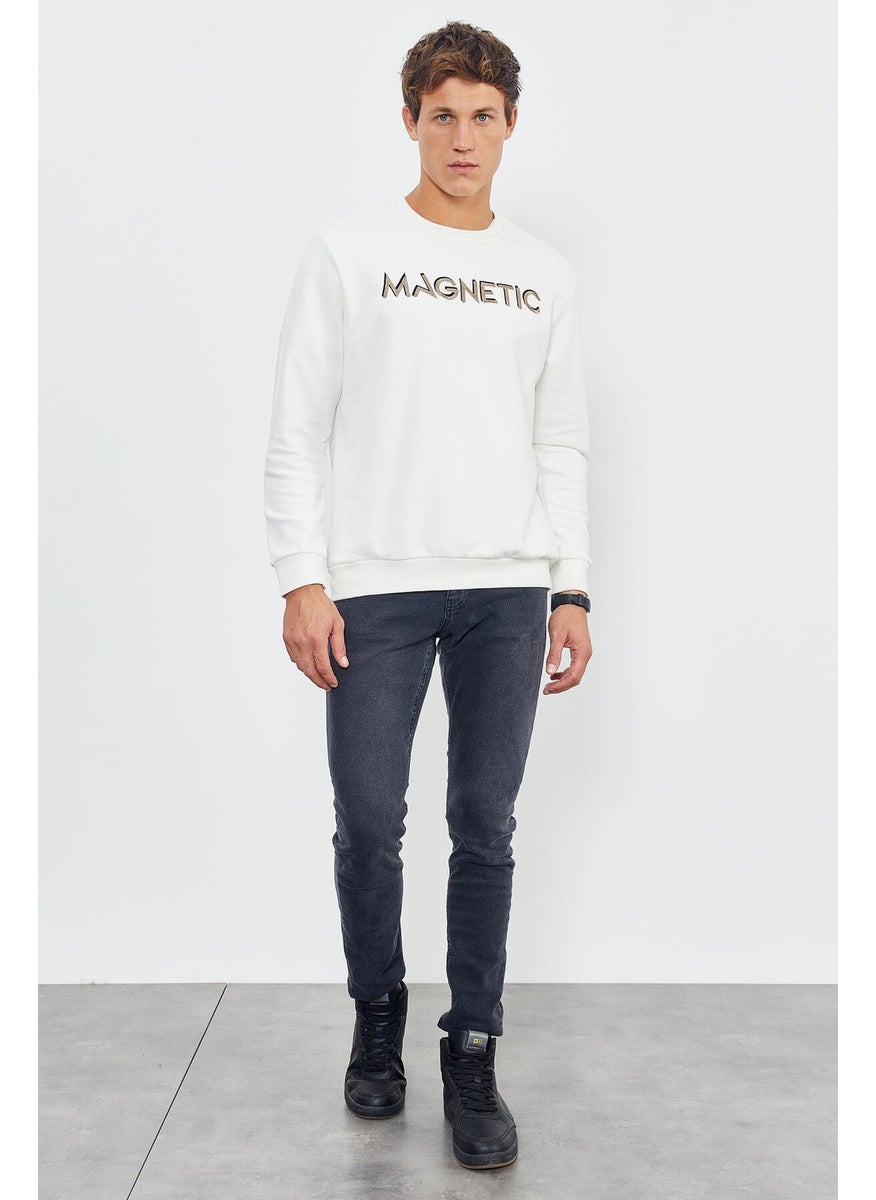 Ecru Men's Letter Embroidered O Neck Comfortable Form Sweatshirt - 88020
