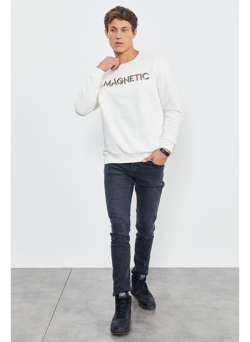 Ecru Men's Letter Embroidered O Neck Comfortable Form Sweatshirt - 88020