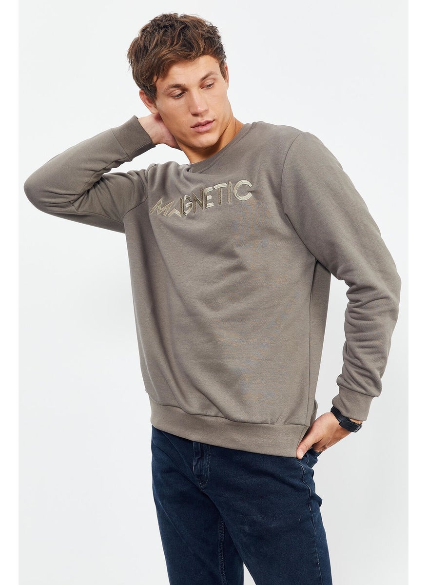 Camel Text Embroidered O Neck Comfortable Form Men's Sweatshirt - 88020
